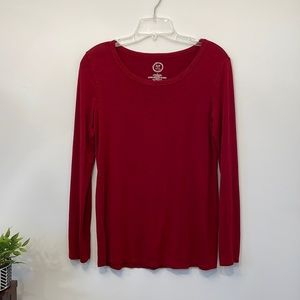 NWOT. small/fits big.  Long sleeve. Dressy shirt. Maurices